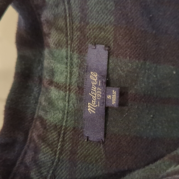 Madewell Flannel Oversized Boyshirt in Dark Plaid (Sz S) - Picture 4 of 4